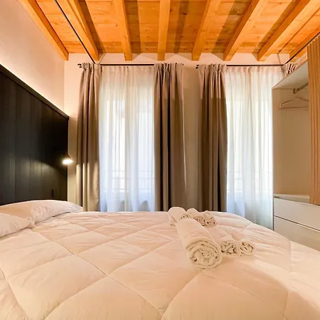 Canalchiaro 13 Apartahotel 4*