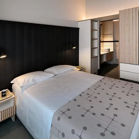 Aparthotel Canalchiaro 13